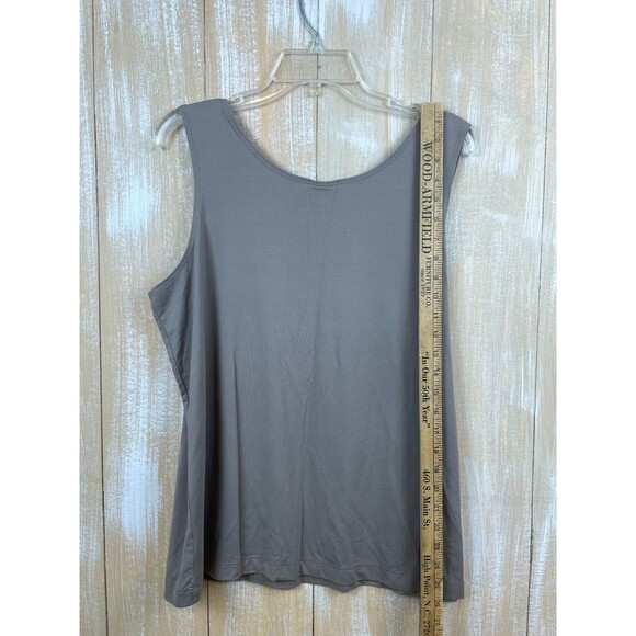 Chico's Sleeveless Shell Tank Top Stretch Pullover Basic Taupe Size 3 (XL) - Picture 5 of 7
